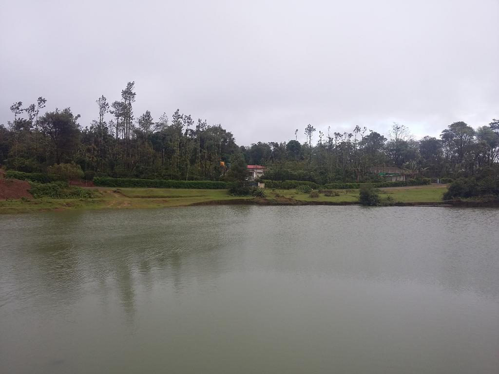 Athena Homestay Somvarpet ภายนอก รูปภาพ